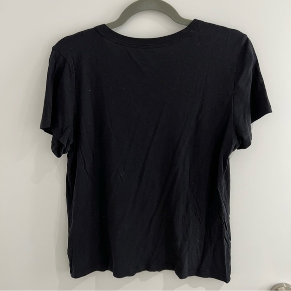 Sunday Best black t shirt with a heart - Picture 2 of 2